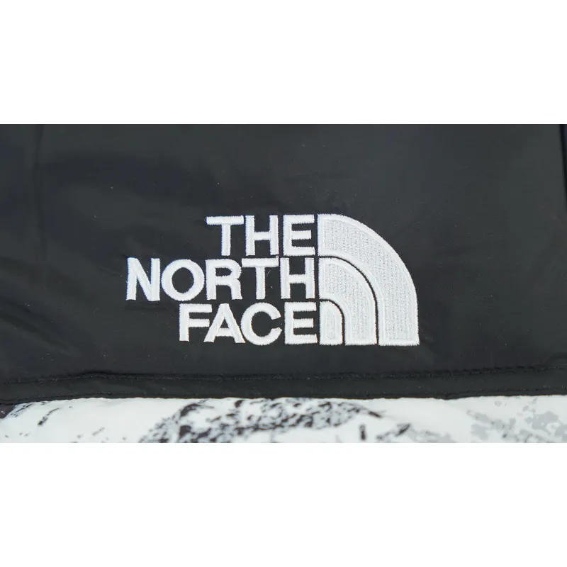 TheNorthFace Splicing White And Snow Mountain