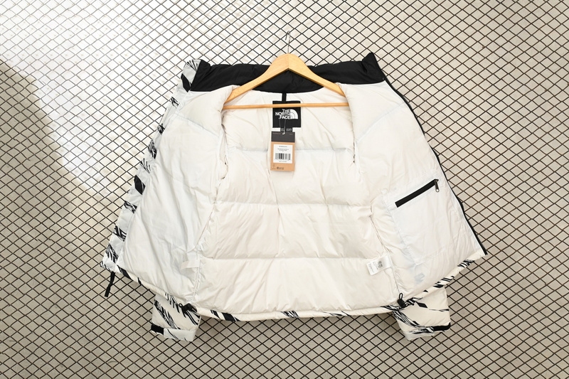 TheNorthFace Splicing White And White Zebra