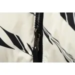 TheNorthFace Splicing White And White Zebra