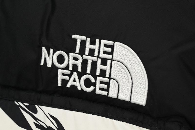 TheNorthFace Splicing White And White Zebra