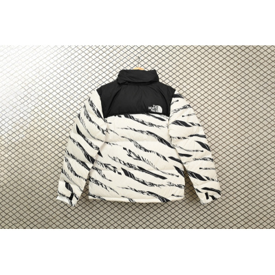TheNorthFace Splicing White And White Zebra 02