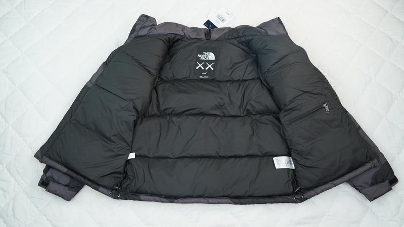 TheNorthFace Splicing White And XX black