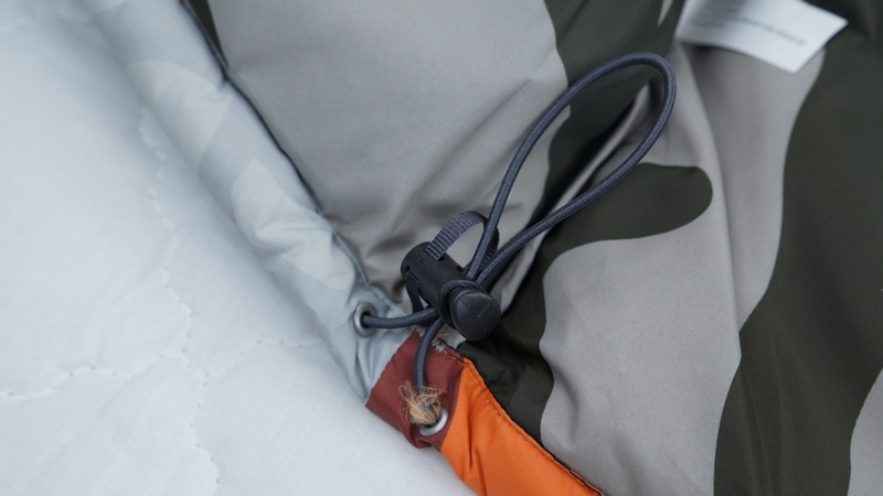 TheNorthFace Splicing White And XX gray