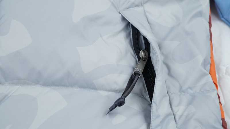 TheNorthFace Splicing White And XX gray