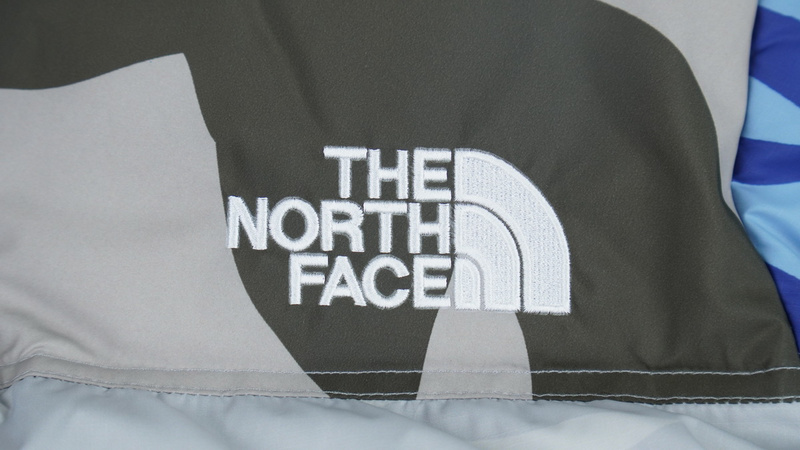 TheNorthFace Splicing White And XX gray