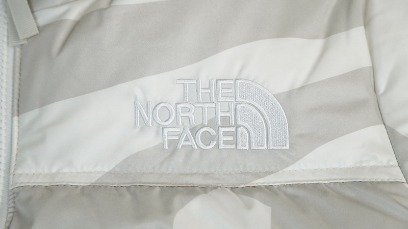 TheNorthFace Splicing White And XX white