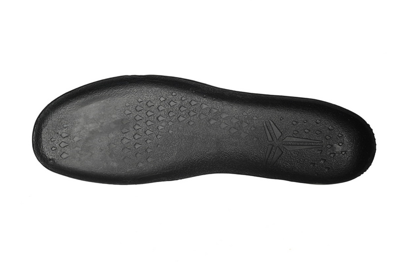 Kobe 9 Elite Low “Beethoven”