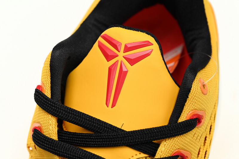 Kobe 9 Em 'Bruce Lee'