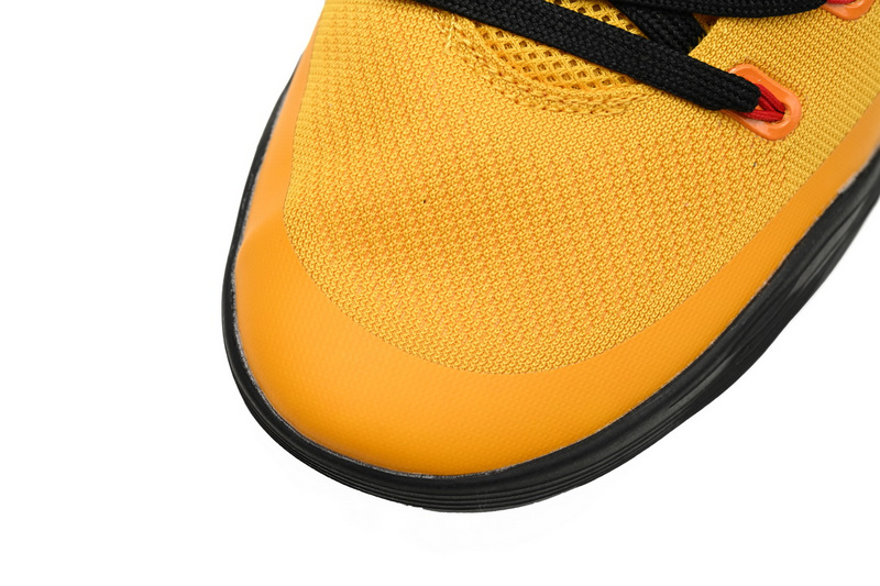 Kobe 9 Em 'Bruce Lee'