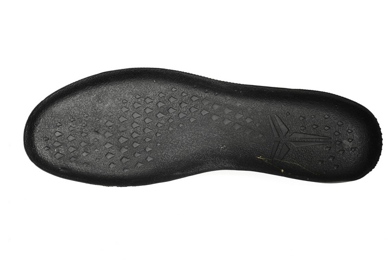 Nike Kobe 11 Low PaIe Horse