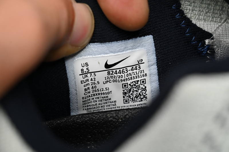 Nike Kobe 11 Low PaIe Horse