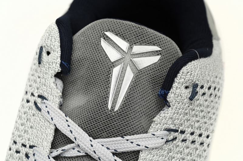 Nike Kobe 11 Low PaIe Horse