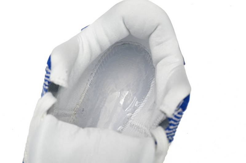 Nike Zoom Kobe 11 White Blue