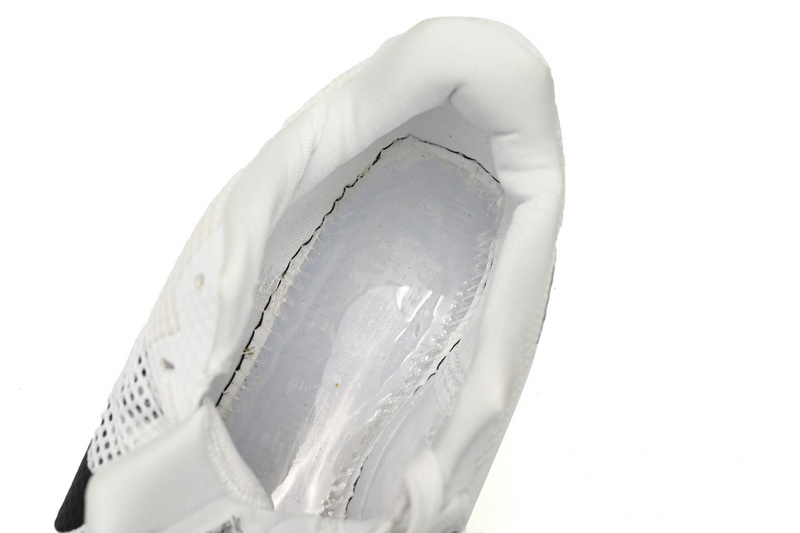 Nike Kobe 11 EM Low“Fundamental”