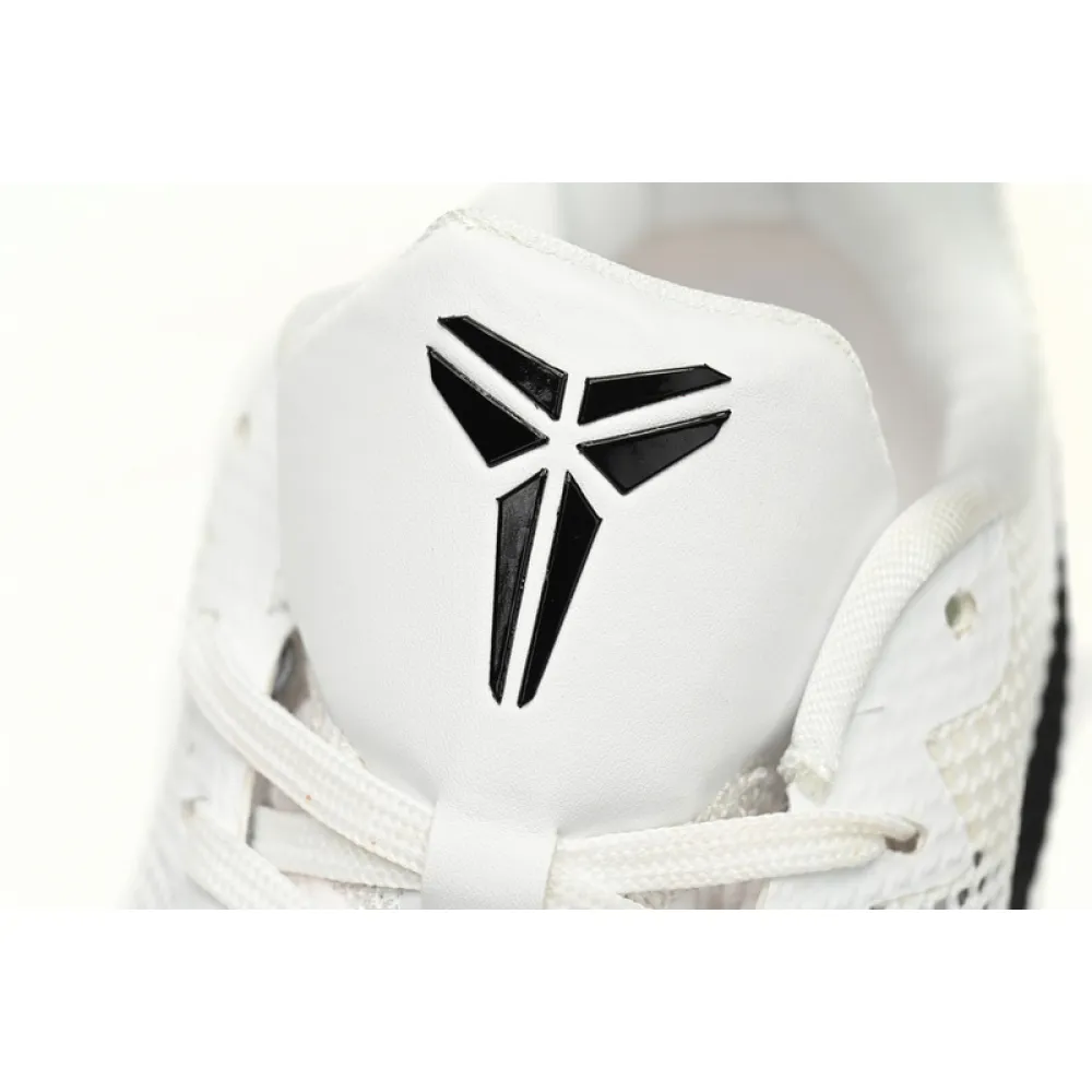 Nike Kobe 11 EM Low“Fundamental”