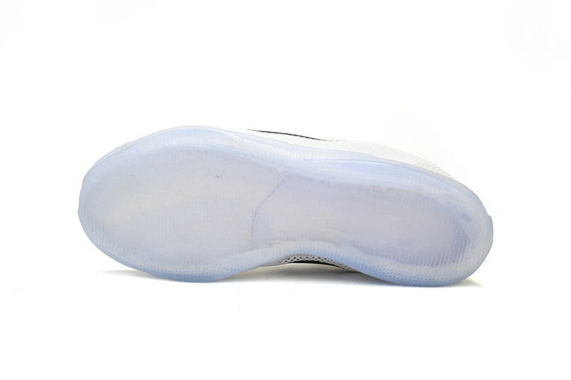 Nike Kobe 11 EM Low“Fundamental”