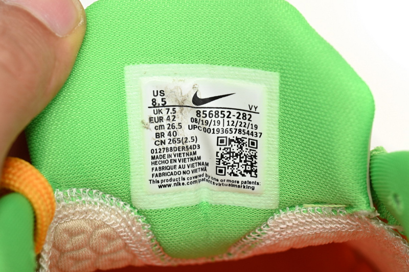 Nike Kobe 11 EM Low Peach Jam PE