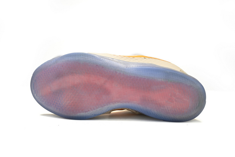 Nike Kobe 11 EM Low Peach Jam PE