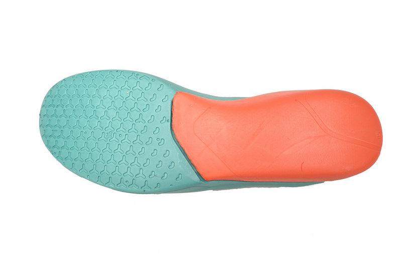 Nike Kobe 11 EM Low Summer Pack