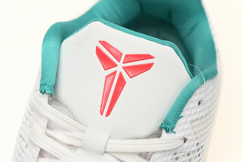 Nike Kobe 11 EM Low Summer Pack