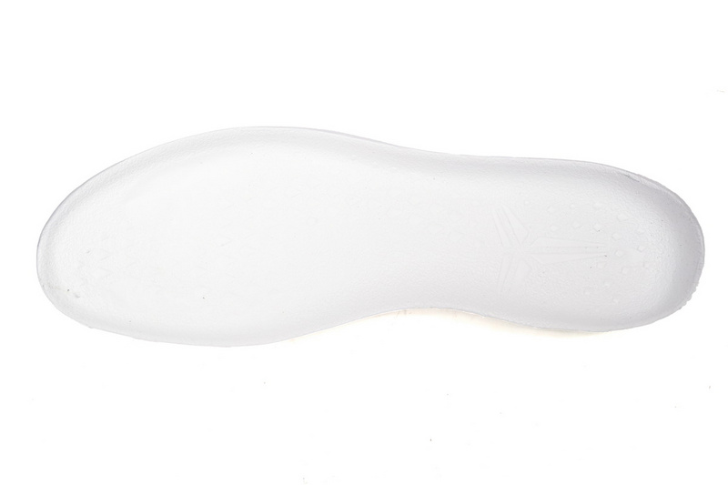 Nike Kobe 11 Low Easter