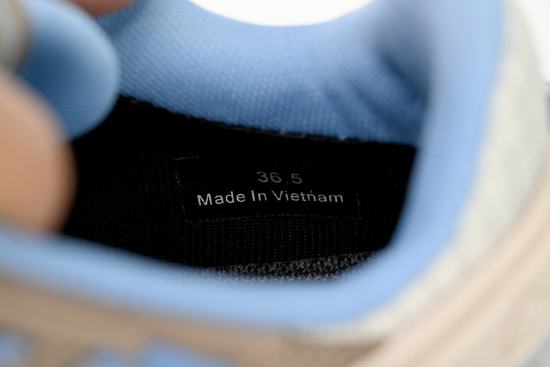 Moncler Trailgrip Fluorescent Black Grey Blue