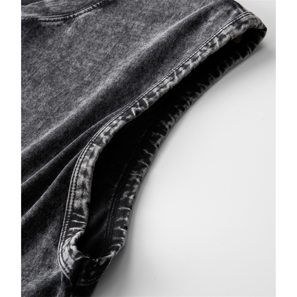 Amiri-Vest 330