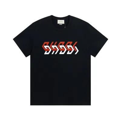 Gucci T-Shirt 1 02