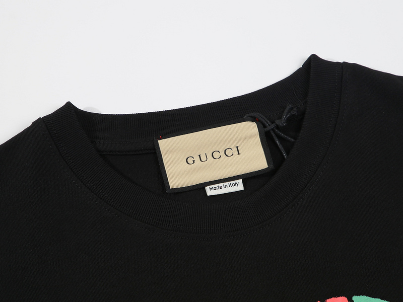 Gucci T-Shirt 5