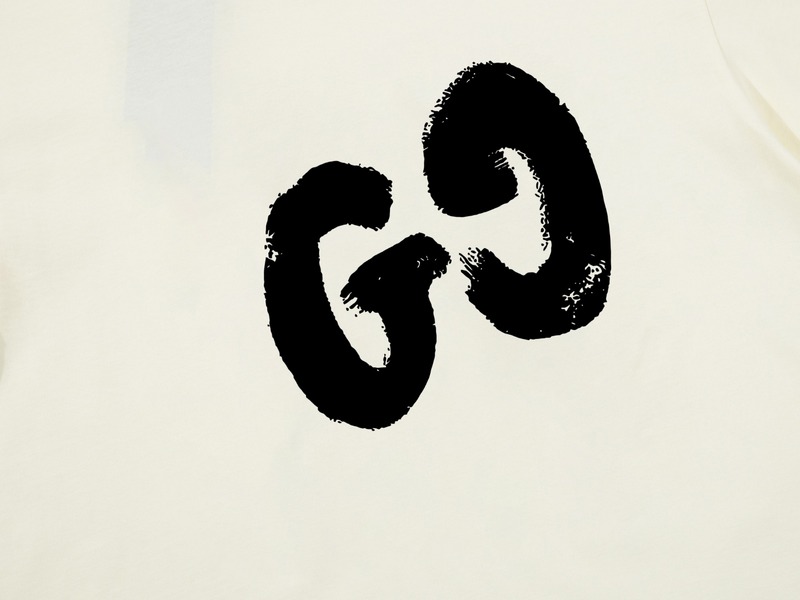 Gucci T-Shirt 8