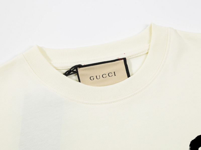 Gucci T-Shirt 8