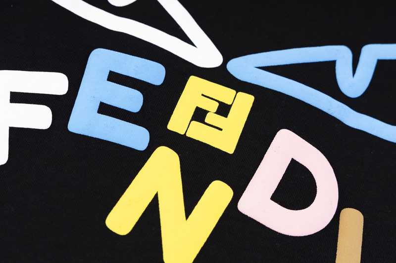 Fendi T-Shirt 1