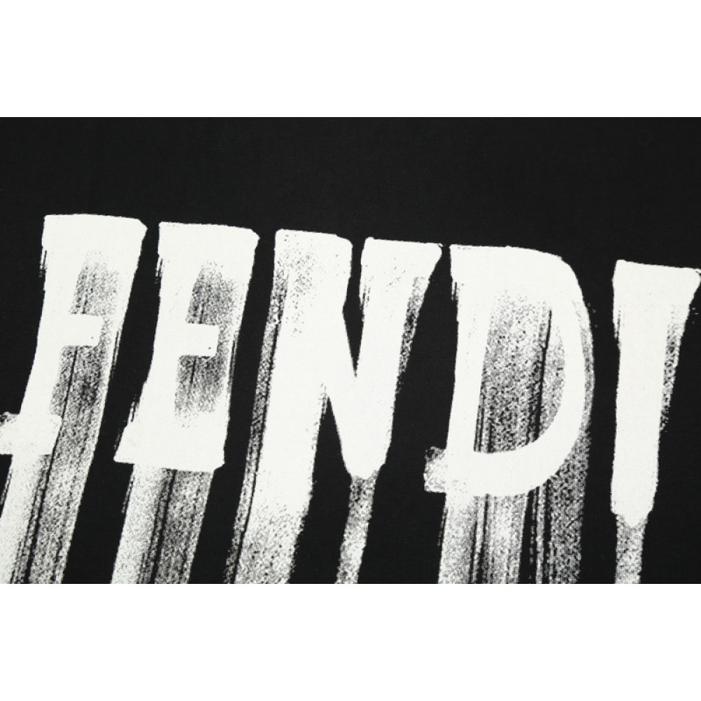 Fendi T-Shirt 2