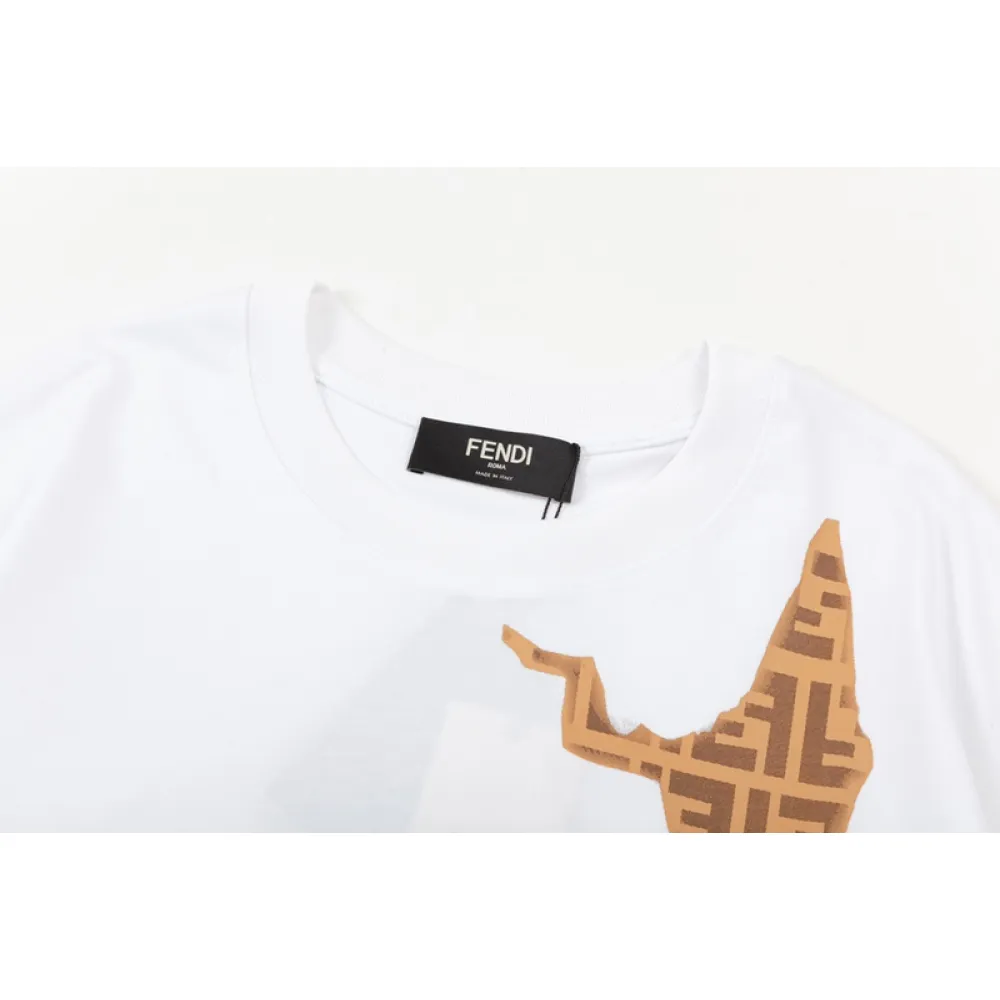 Fendi T-Shirt 3