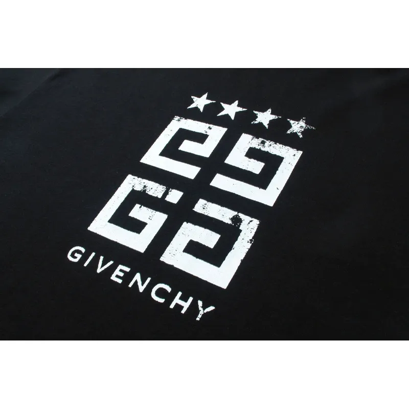 Givenchy T-Shirt 4G