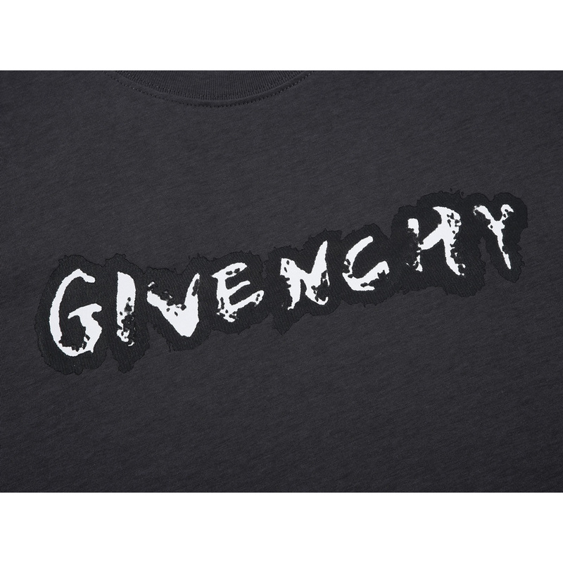 Givenchy T-Shirt Graffiti
