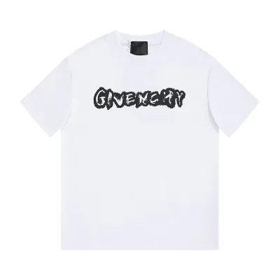 Givenchy T-Shirt Graffiti 01