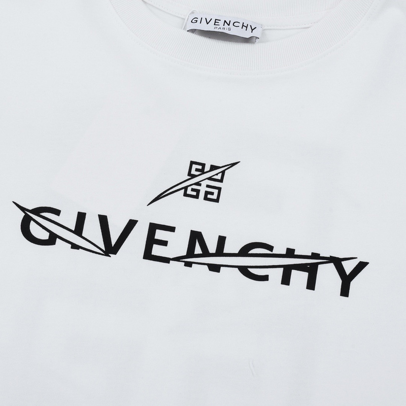 Givenchy T-Shirt Simple