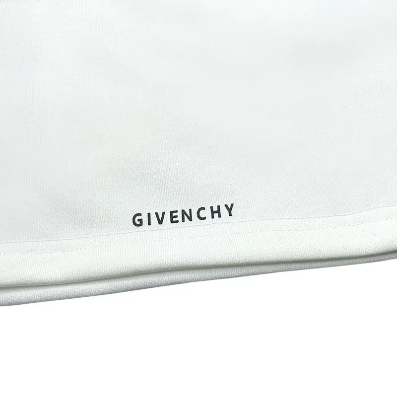 Givenchy-Shorts TK360