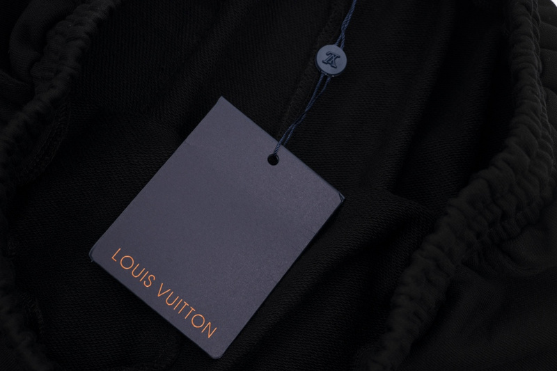 Louis Vuitton Shorts 204459