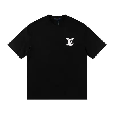 Louis Vuitton T-Shirt 10 02