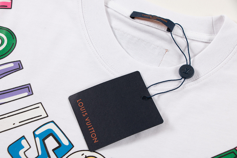 Louis Vuitton T-Shirt 12