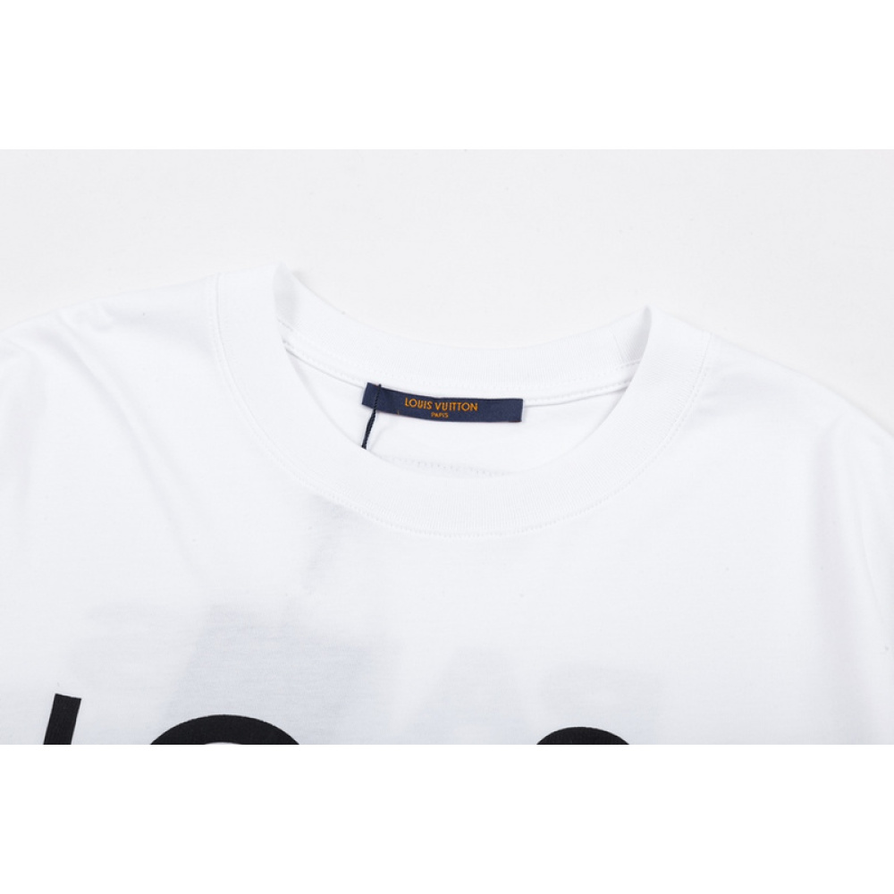 Louis Vuitton T-Shirt 198423