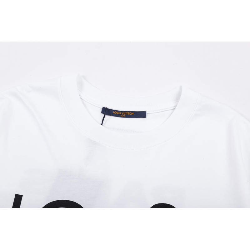 Louis Vuitton T-Shirt 198423