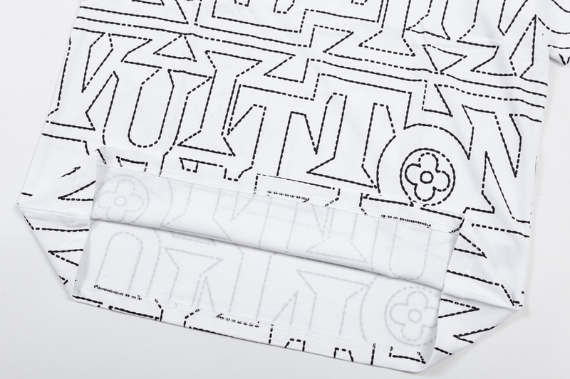 Louis Vuitton T-Shirt 198428