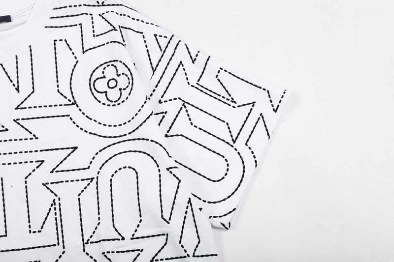 Louis Vuitton T-Shirt 198428