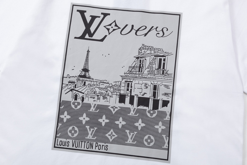 Louis Vuitton T-Shirt 1