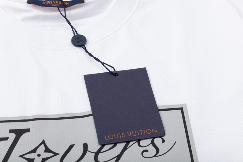 Louis Vuitton T-Shirt 1