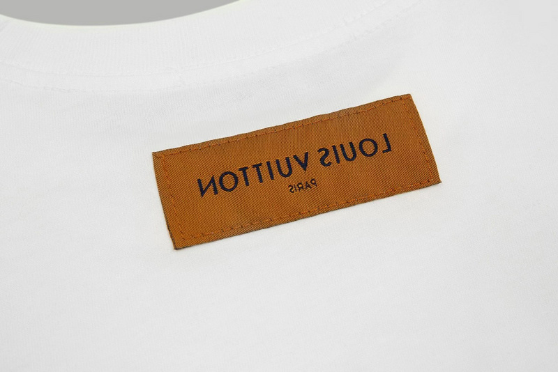 Louis Vuitton T-Shirt 203213