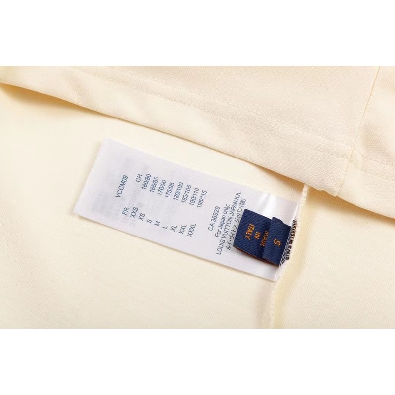 Louis Vuitton T-Shirt 203277